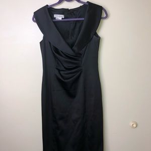 Kay Unger New York. Sleeveless Dress Size 6